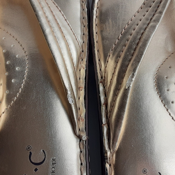 boc Born Concept Golden Flip Flops - Picture 8 of 8